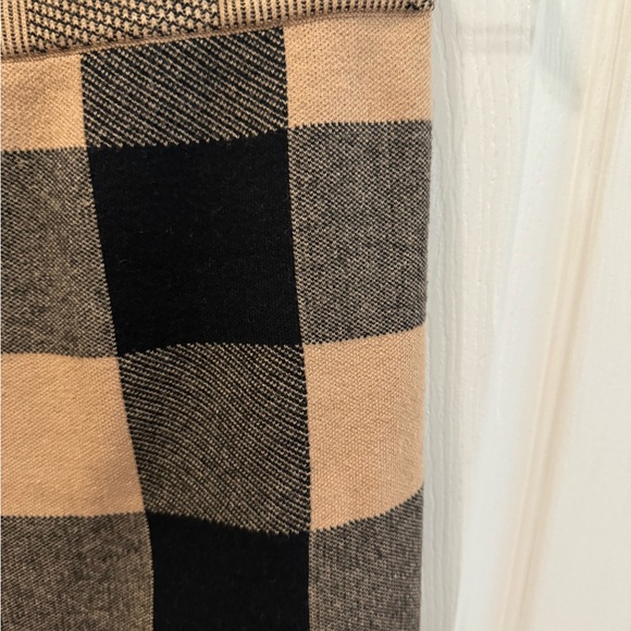 Ike New English Factory Gingham Skirt - Picture 5 of 7